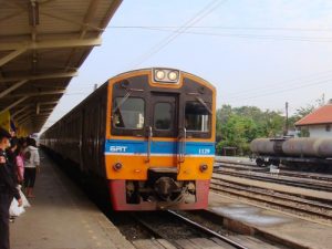 Rapid-transit train of State Railway of Thailand