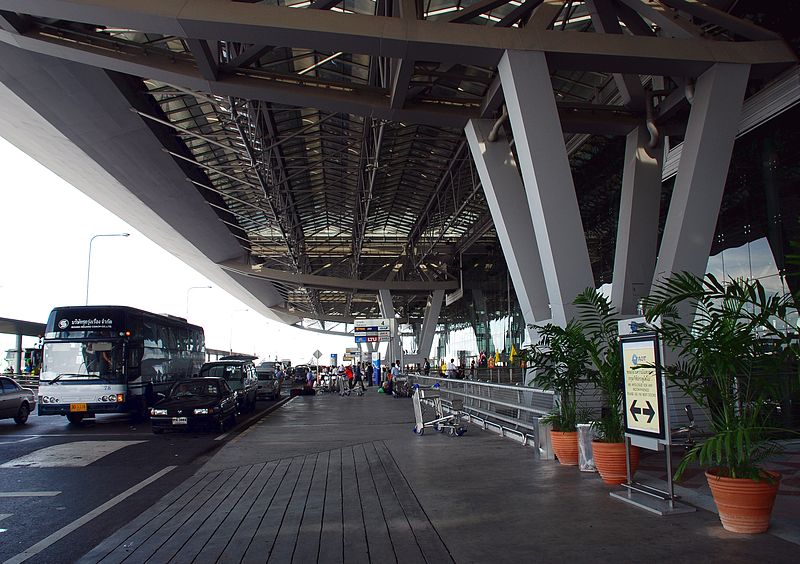 Traffic at Suvarnabhumi Airport