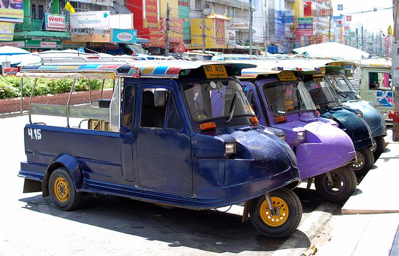 Tuk-tuks in Ayutthaya